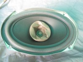 Nissan - Speaker REAR TRUNK - 28157 JA000